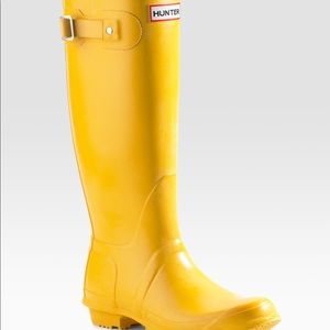 Yellow Matte Hunter Rain Boots
